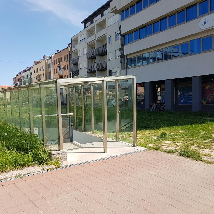 Apartment Viktor,Parking Osijek Exterior foto